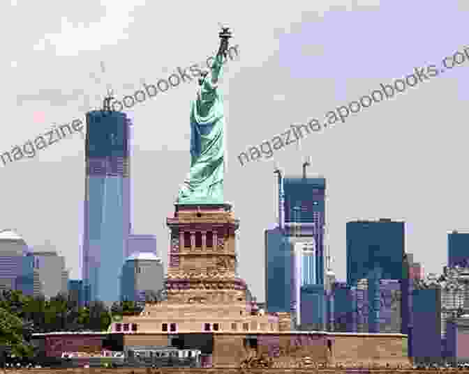 The Majestic Statue Of Liberty, With The Skyline Of Lower Manhattan In The Background Photobook New York Big Apple (Fotobooks 6)